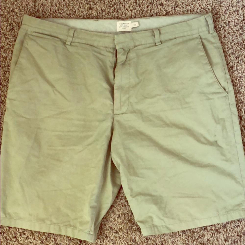 Light green color shorts from Club Monaco